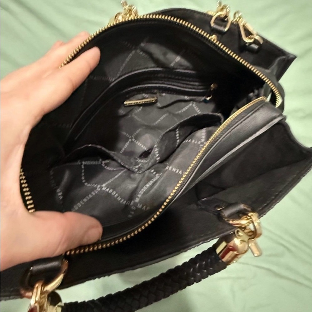 Steve Madden Bjeanne Crossbody Tote - Picture 4 of 9